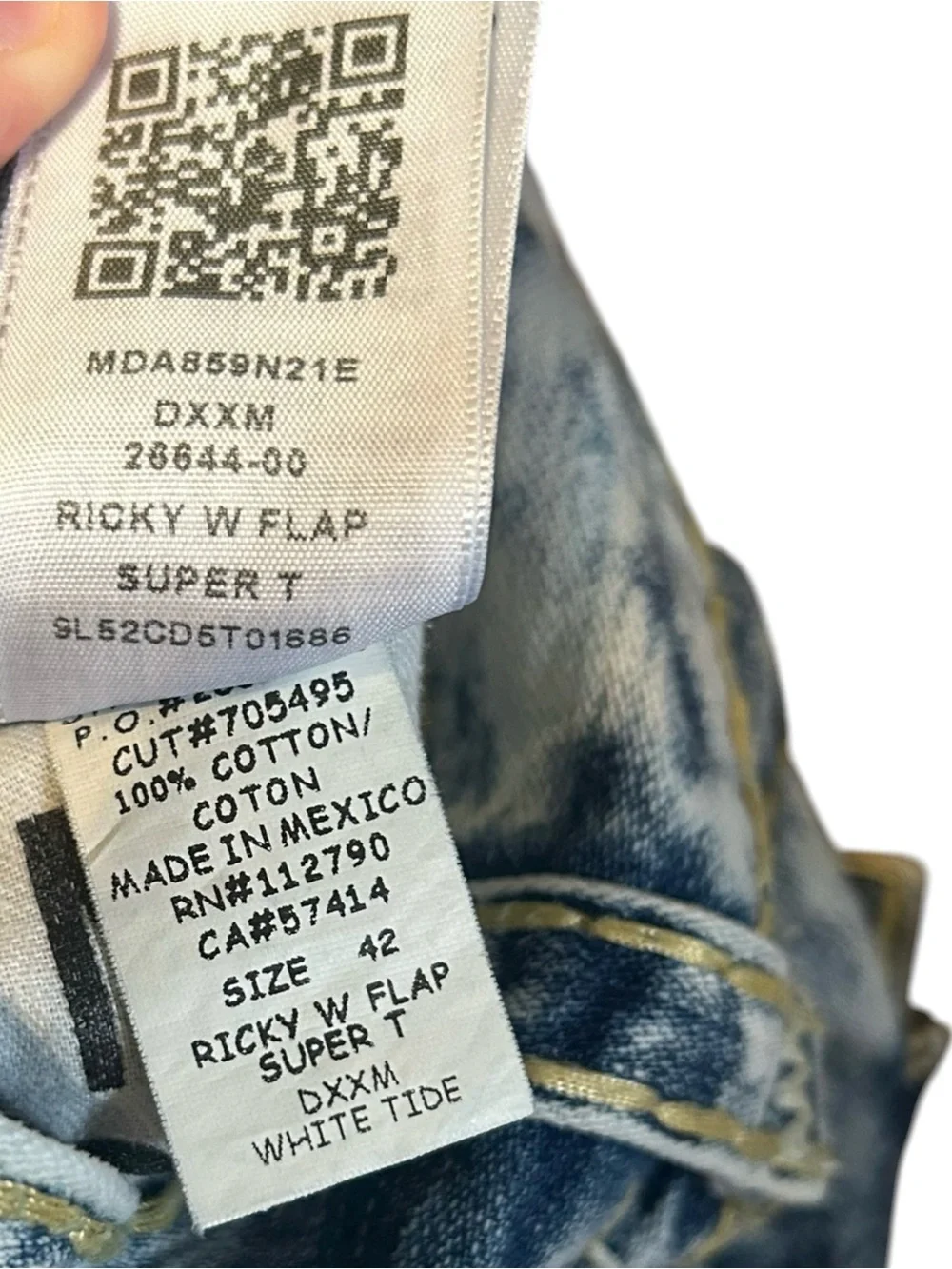 True Religion Ricky Super T White Tide Acid Wash Distressed Jeans Size 42
